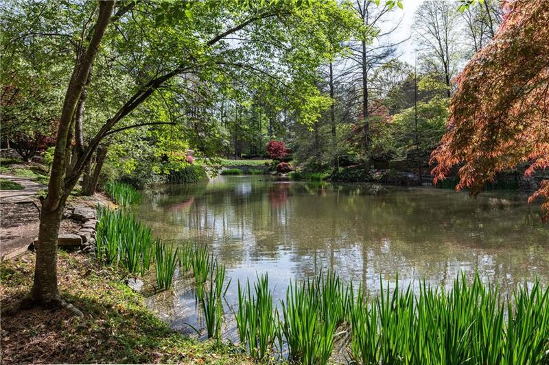 4615 Northside Drive Northwest Atlanta, GA 30327 - Photo 58 of 69 a view of lake