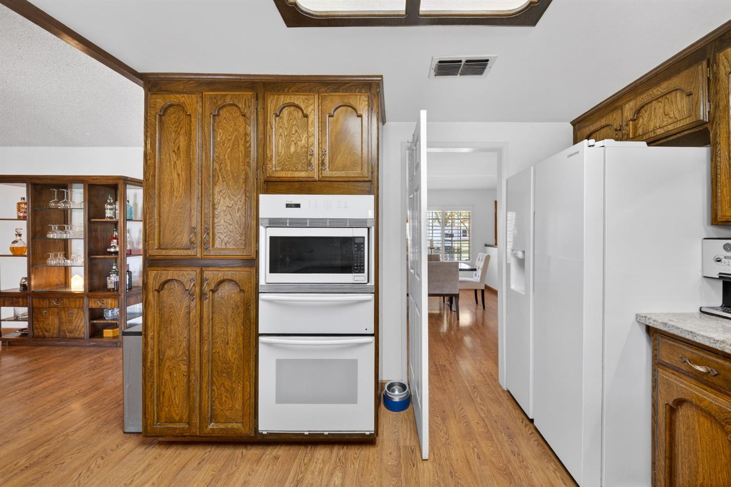 2433 West 3rd Street Madera, CA 93637 - Photo 12 of 40