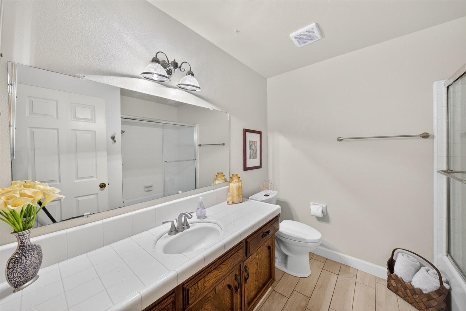 2433 West 3rd Street Madera, CA 93637 - Photo 22 of 40