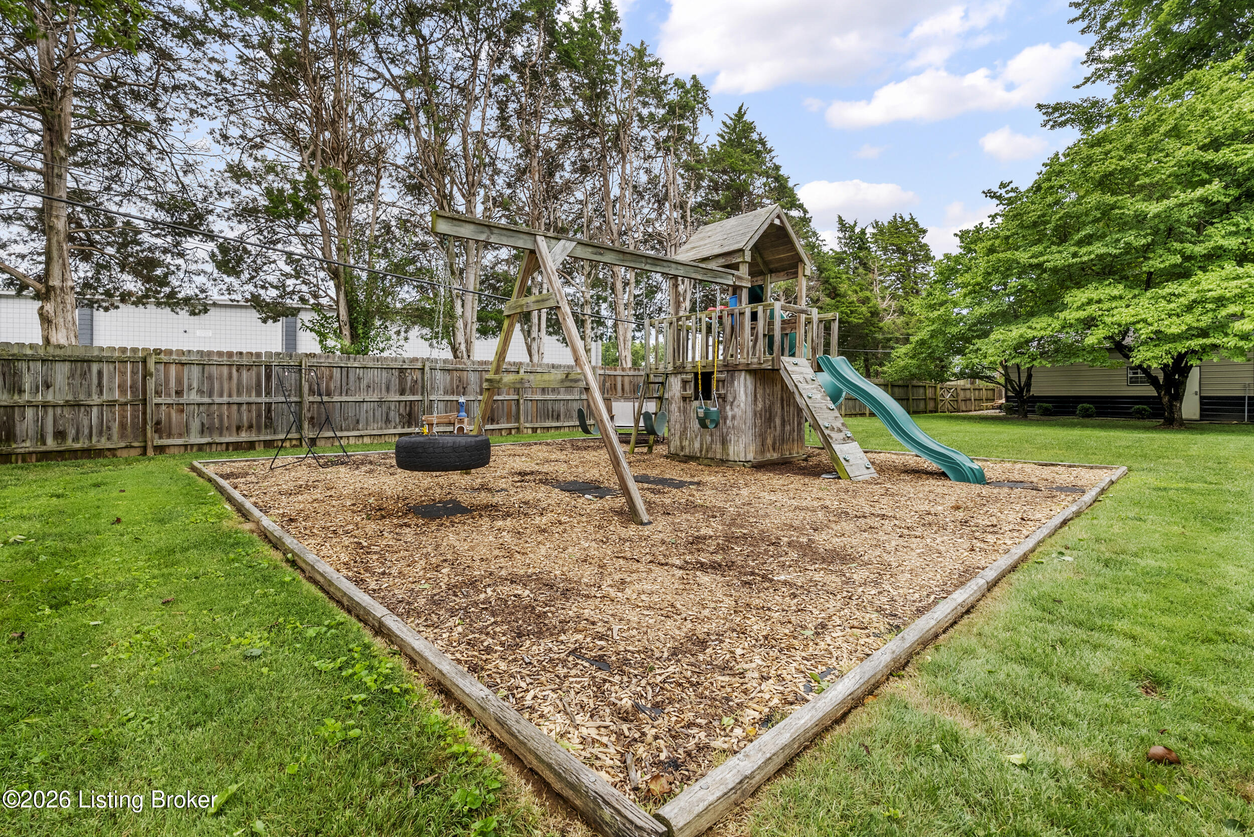 9901 Nanka Road Louisville, KY 40272 - Photo 47 of 66 dsc07679