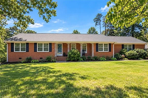 $330,000 | 1011 West Mountain Street, Kernersville, NC 27284