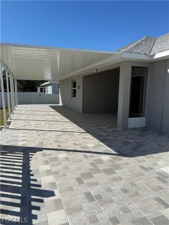 $2,700 | 3013 4th Street West, Lehigh Acres, FL 33971