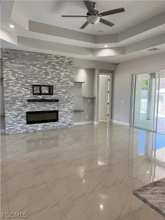 $2,700 | 3013 4th Street West, Lehigh Acres, FL 33971