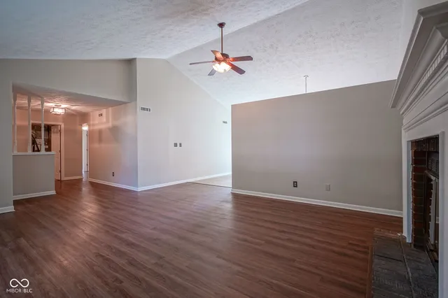 $295,000 | 8809 Haddington Drive North, Indianapolis, IN 46256