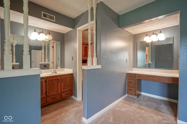 $295,000 | 8809 Haddington Drive North, Indianapolis, IN 46256