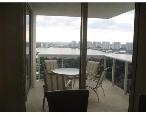 $7,500 | 19111 Collins Avenue, Unit 2807, Sunny Isles Beach, FL 33160