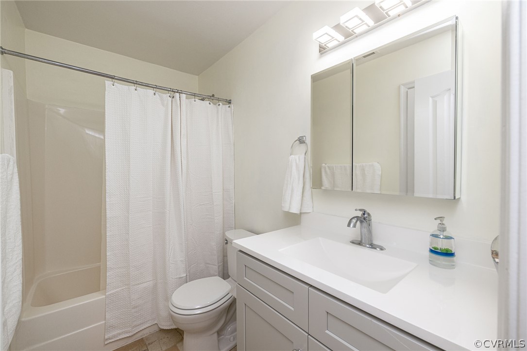 20013 Ivan Road Petersburg, VA 23803 - Photo 13 of 19 Gallery Image 13