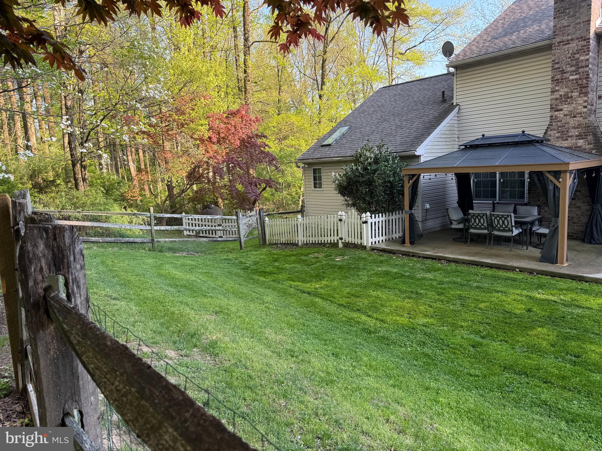 4 Royal Court Reading, PA 19607 - Photo 43 of 45 Backyard