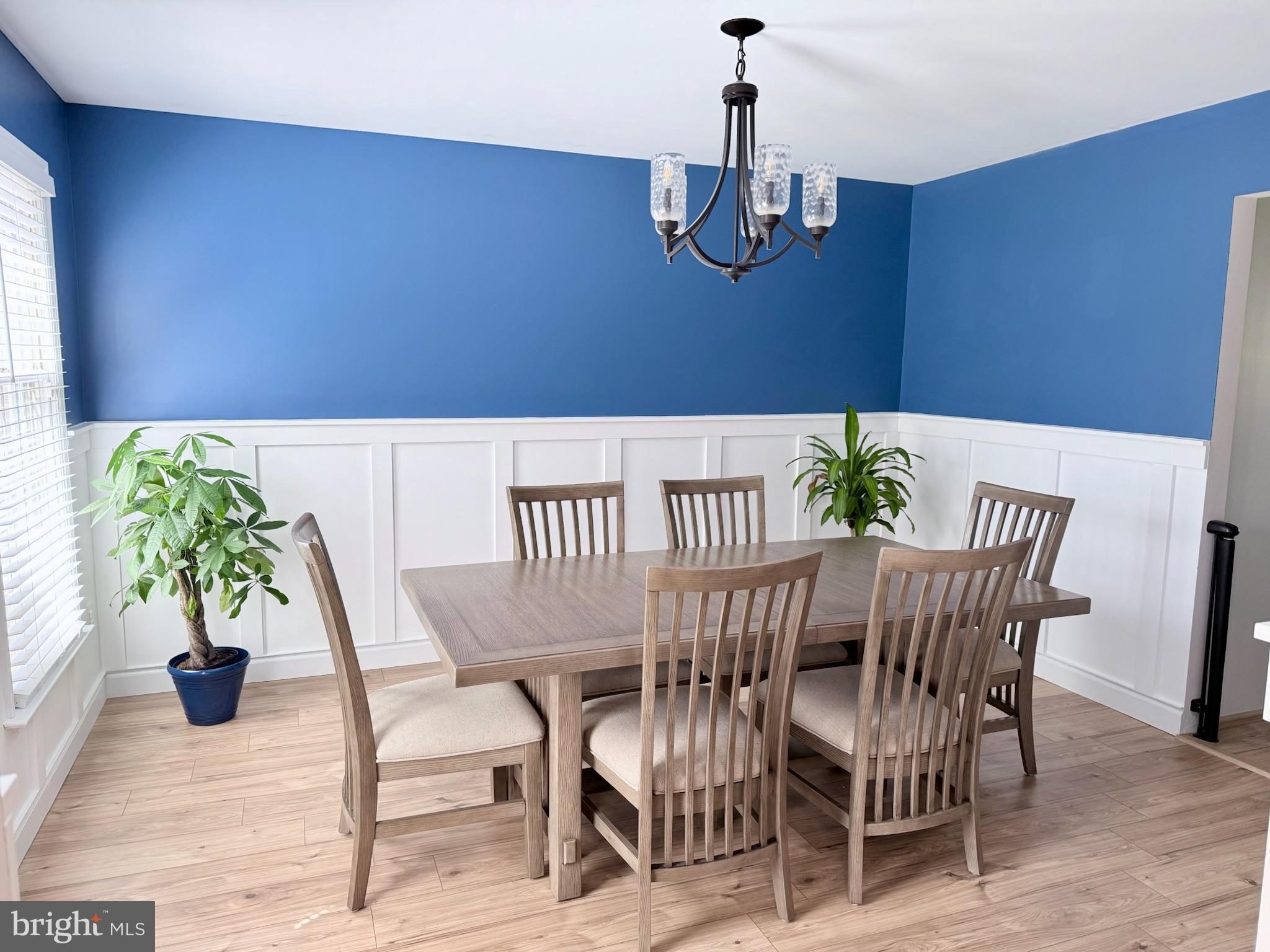 4 Royal Court Reading, PA 19607 - Photo 10 of 45 Dining Room