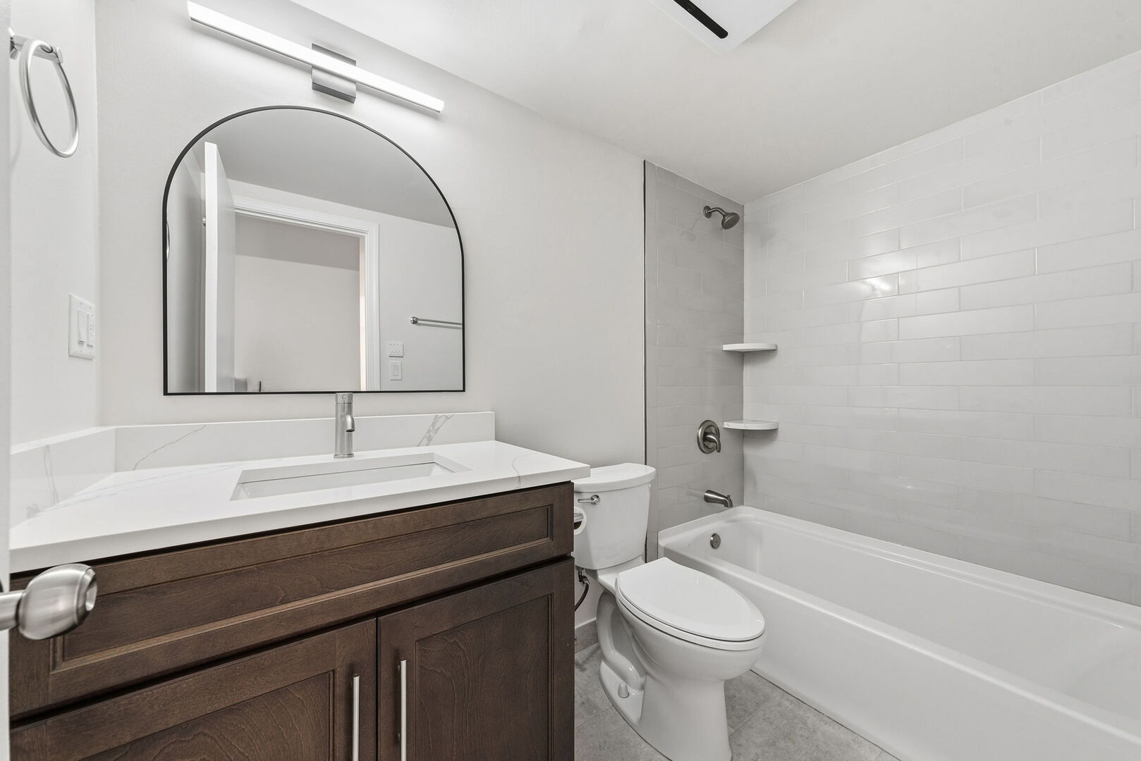 450 Raintree Court, Unit 3P Glen Ellyn, IL 60137 - Photo 20 of 27