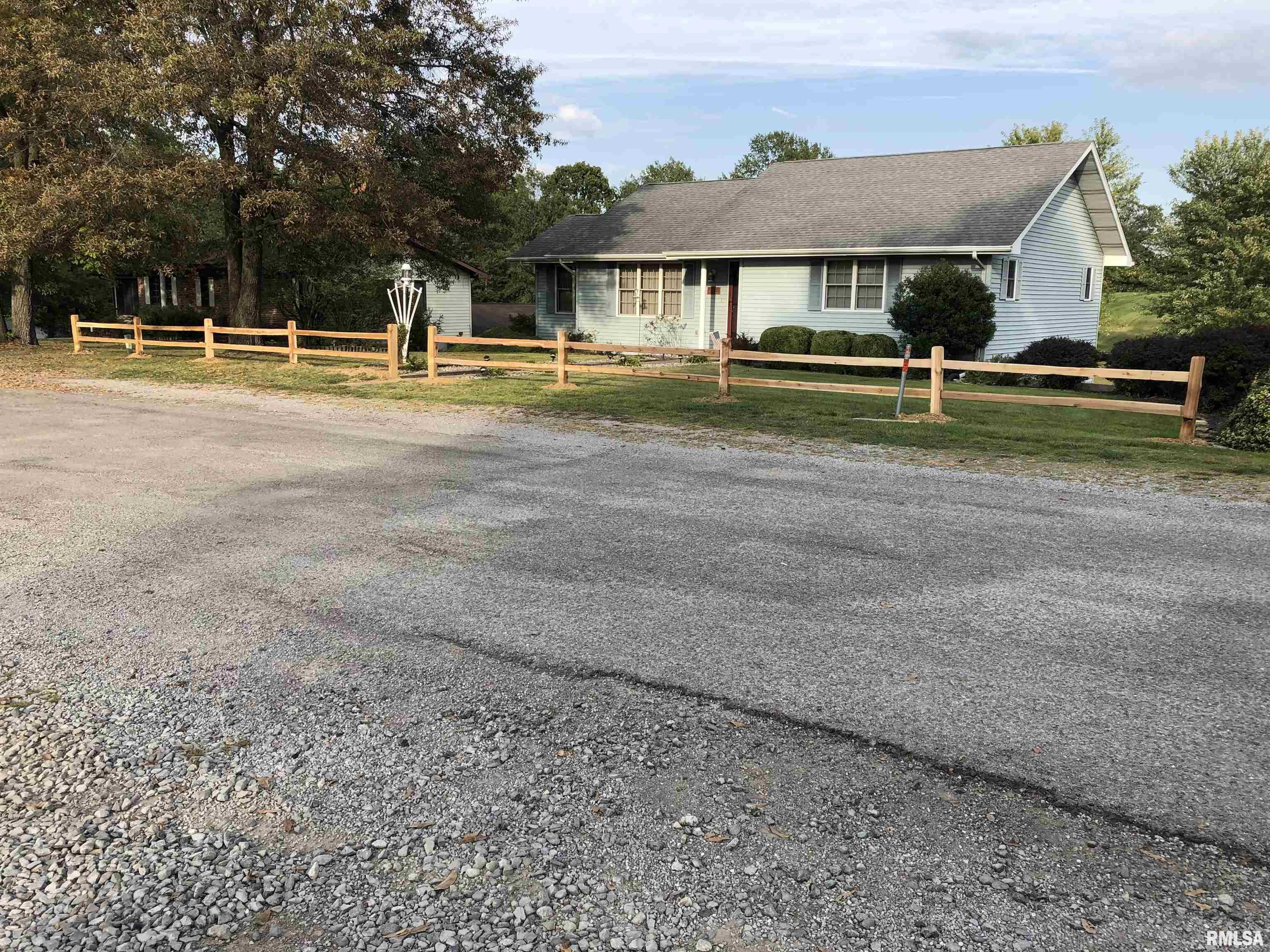 1102 Clubhouse Road Marion, IL 62959 - Photo 1 of 28 Gallery Image 1