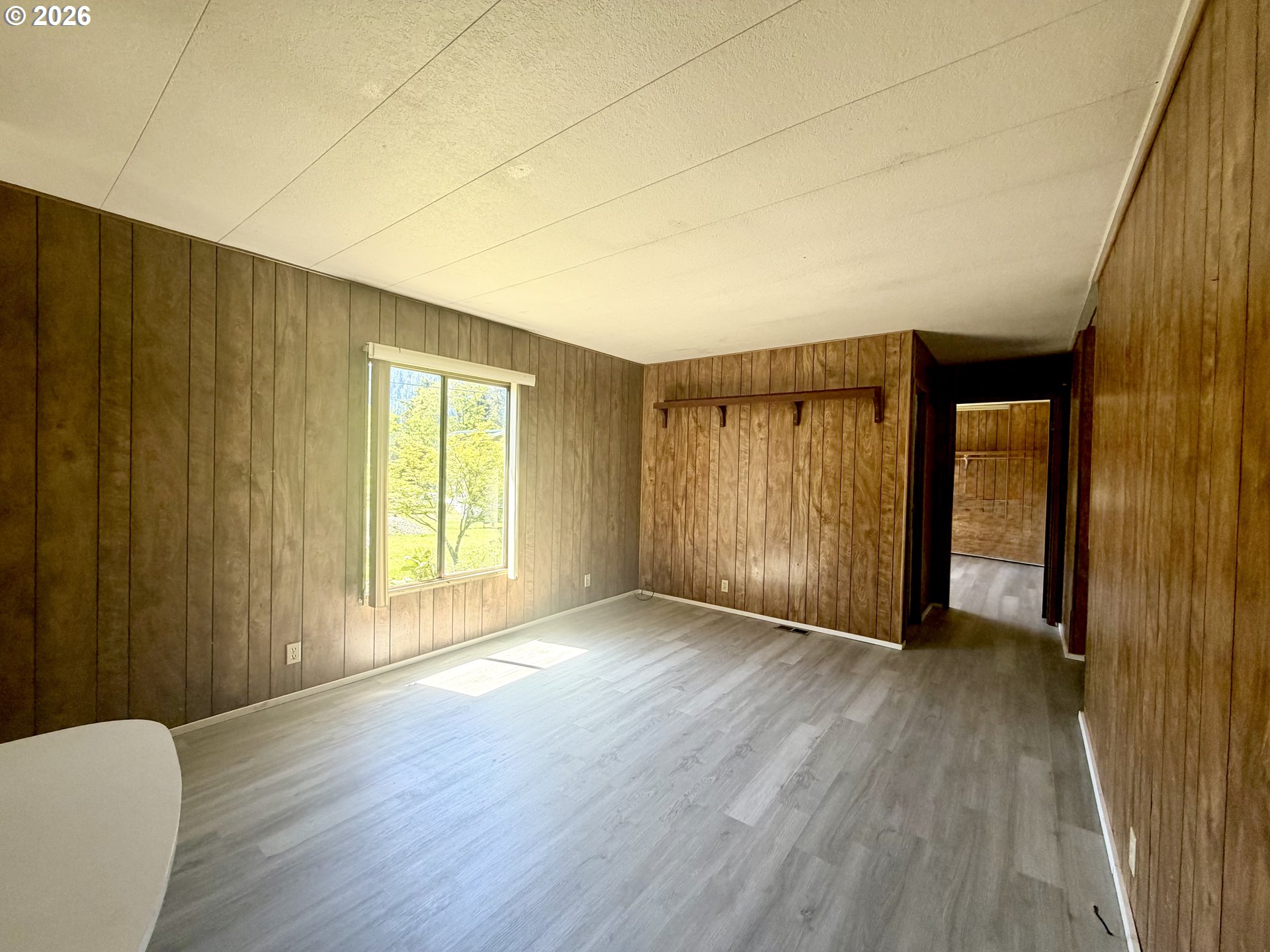 76582 Davis Road Oakridge, OR 97463 - Photo 16 of 21