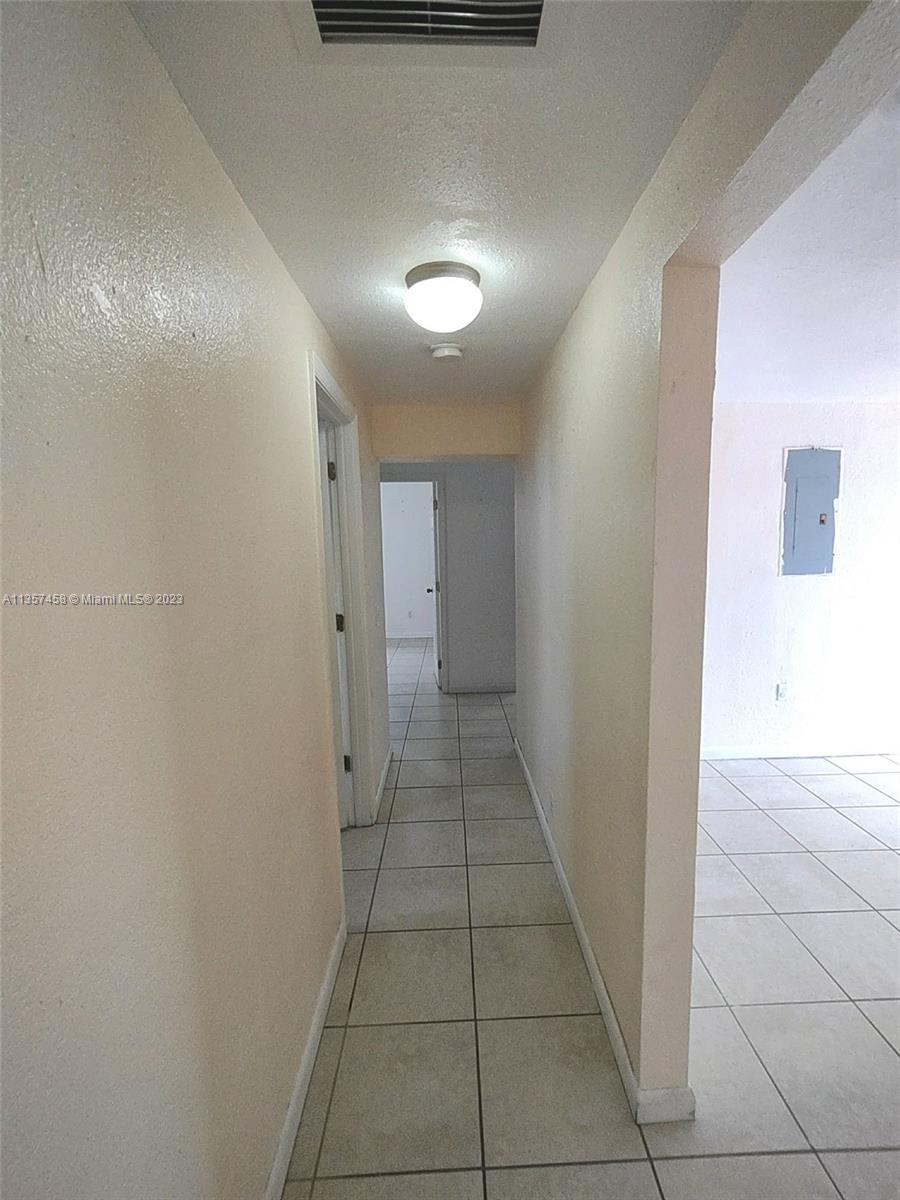 351 East 17th Street, Unit 353 Hialeah, FL 33010 - Photo 23 of 46