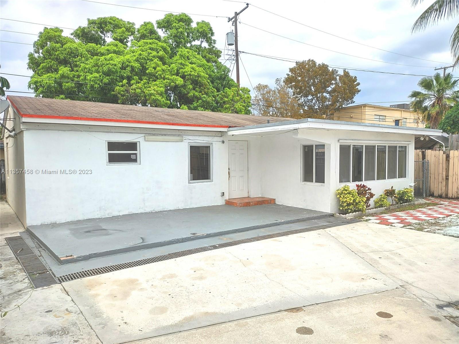 351 East 17th Street, Unit 353 Hialeah, FL 33010 - Photo 3 of 46
