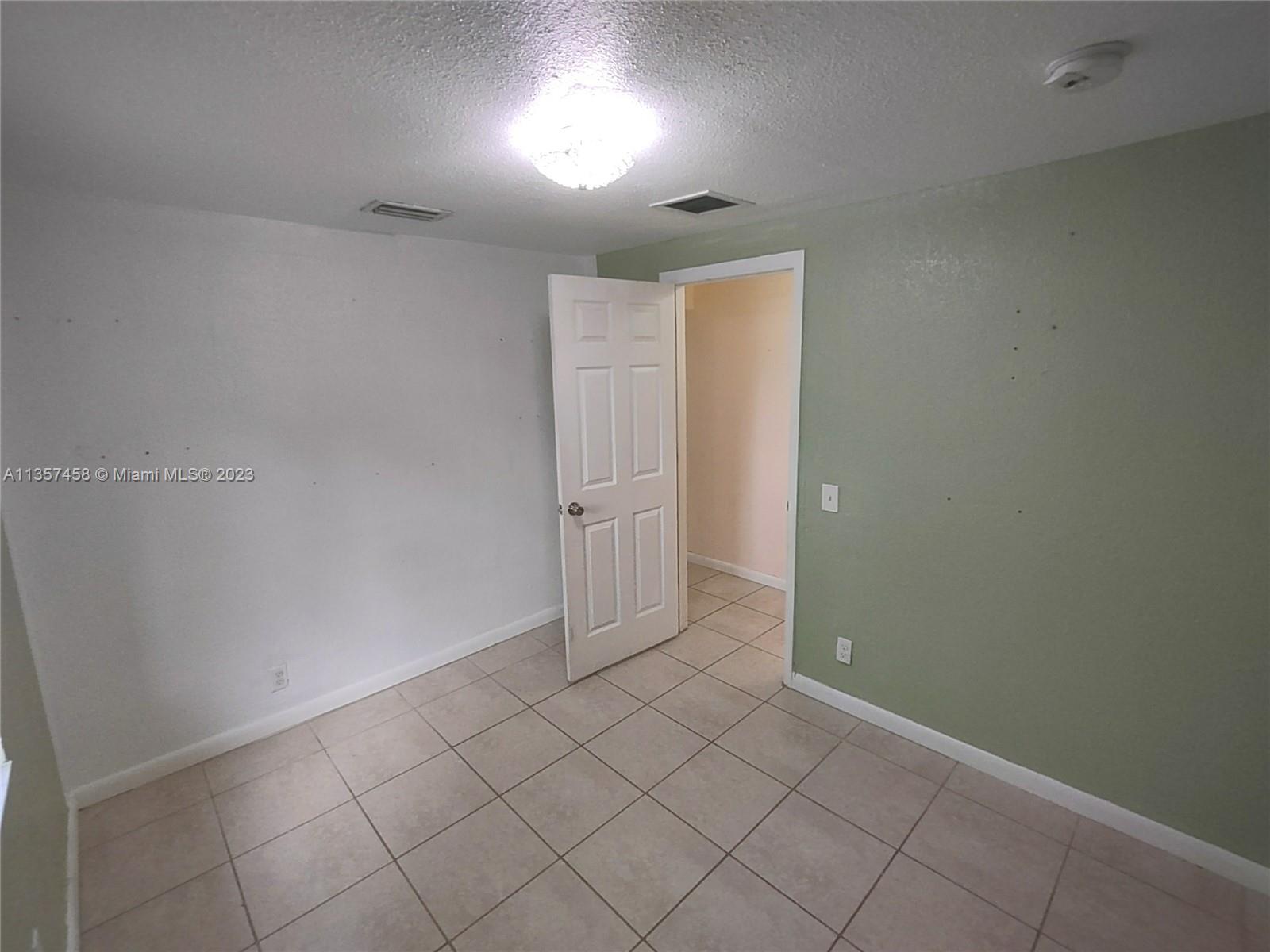 351 East 17th Street, Unit 353 Hialeah, FL 33010 - Photo 39 of 46