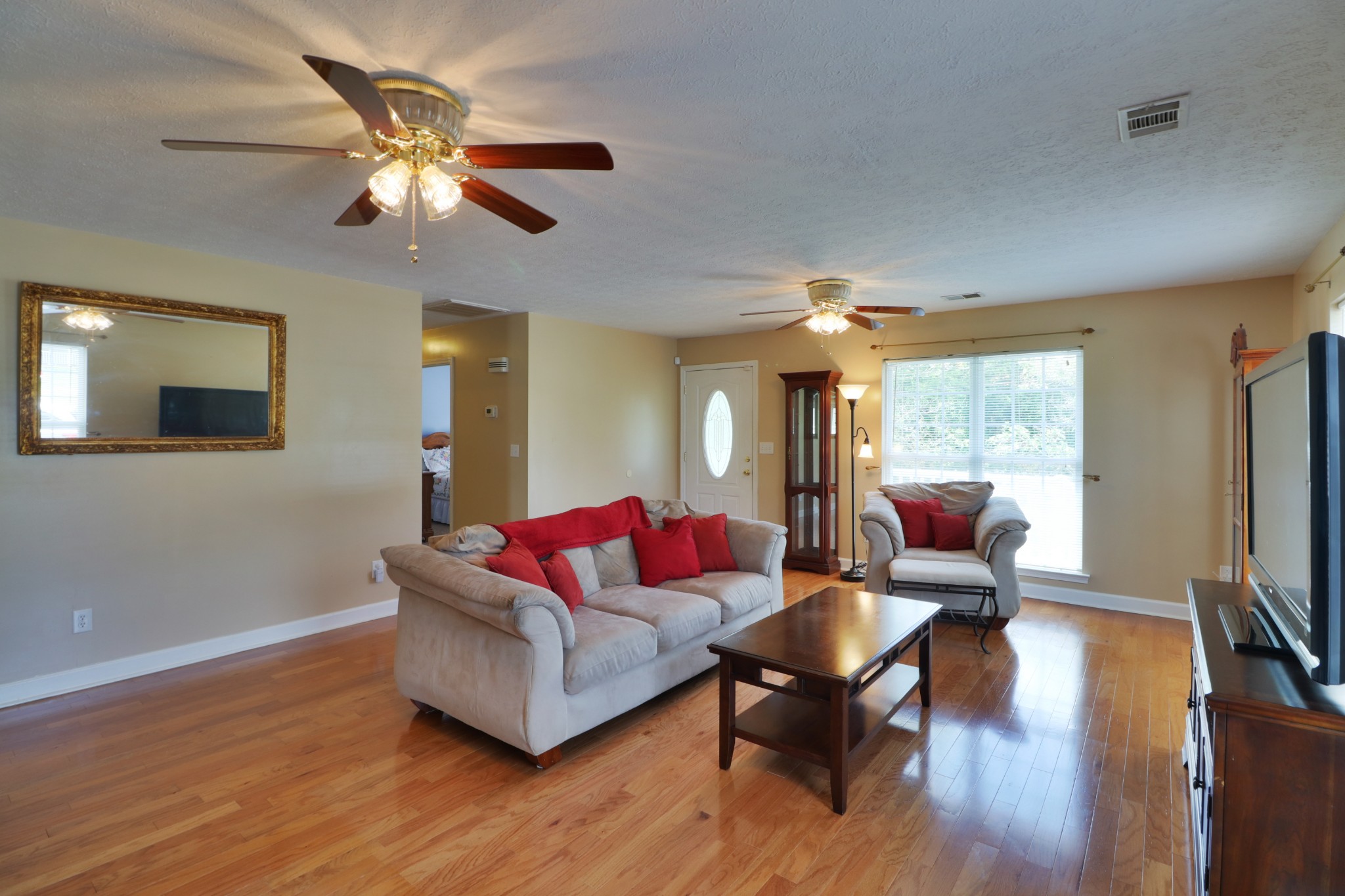 13511 Versailles Road Rockvale, TN 37153 - Photo 2 of 26 Gallery Image 2
