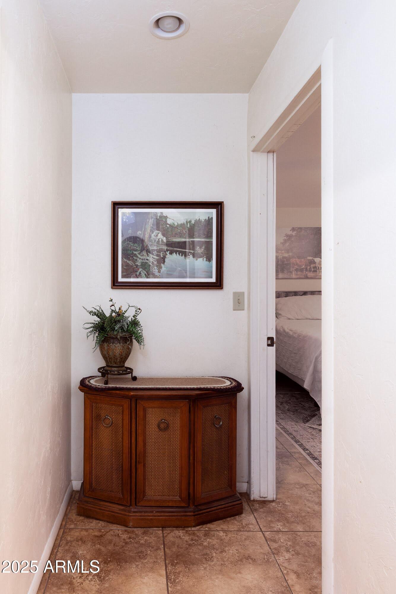 712 West Treasure Road Pearce, AZ 85625 - Photo 20 of 38 a bathroom with a sink and a mirror