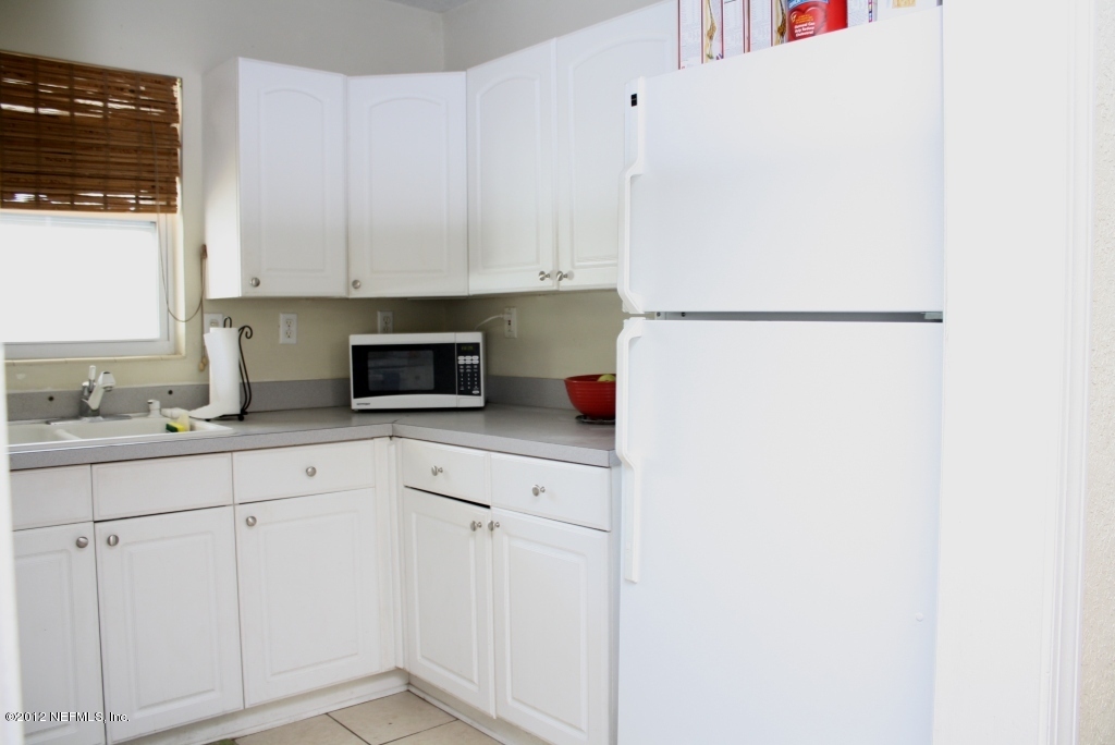 1256 Morgana Road Jacksonville, FL 32211 - Photo 5 of 13 Kitchen 2