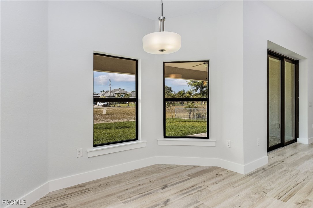 346 Southwest 28th Place Cape Coral, FL 33991 - Photo 11 of 23