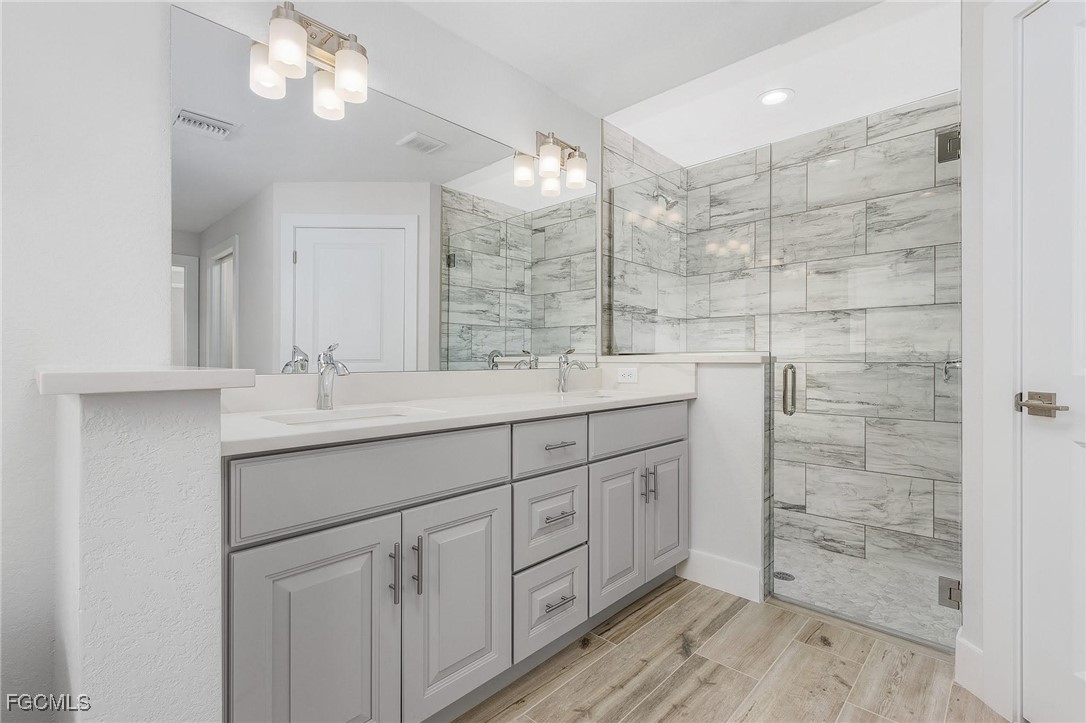 346 Southwest 28th Place Cape Coral, FL 33991 - Photo 16 of 23