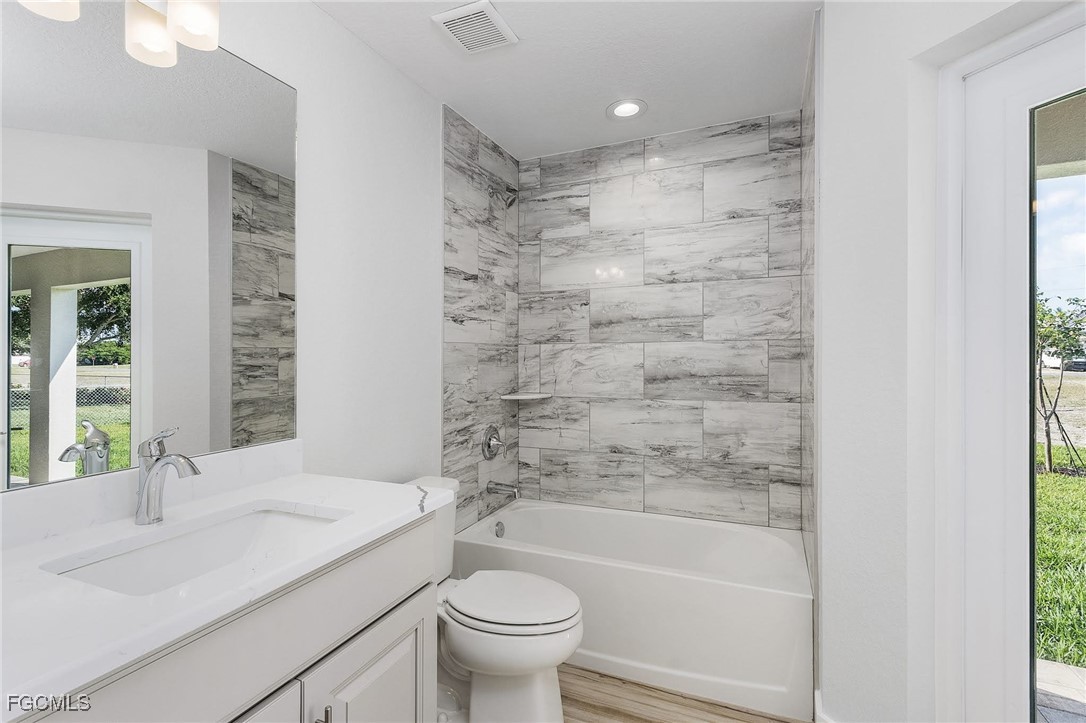 346 Southwest 28th Place Cape Coral, FL 33991 - Photo 19 of 23