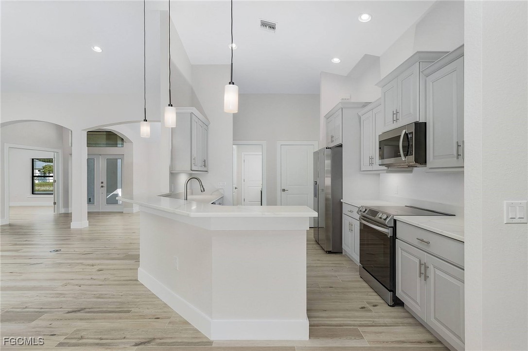 346 Southwest 28th Place Cape Coral, FL 33991 - Photo 5 of 23