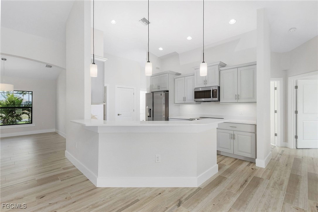 346 Southwest 28th Place Cape Coral, FL 33991 - Photo 7 of 23