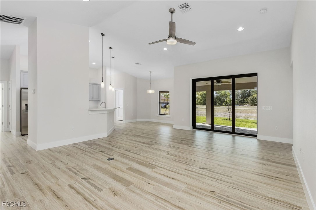 346 Southwest 28th Place Cape Coral, FL 33991 - Photo 10 of 23