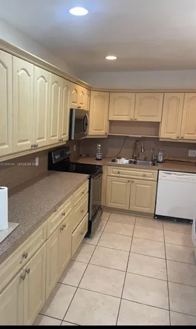 $1,099,000 | 7390 Southwest 30th Terrace, Miami, FL 33155