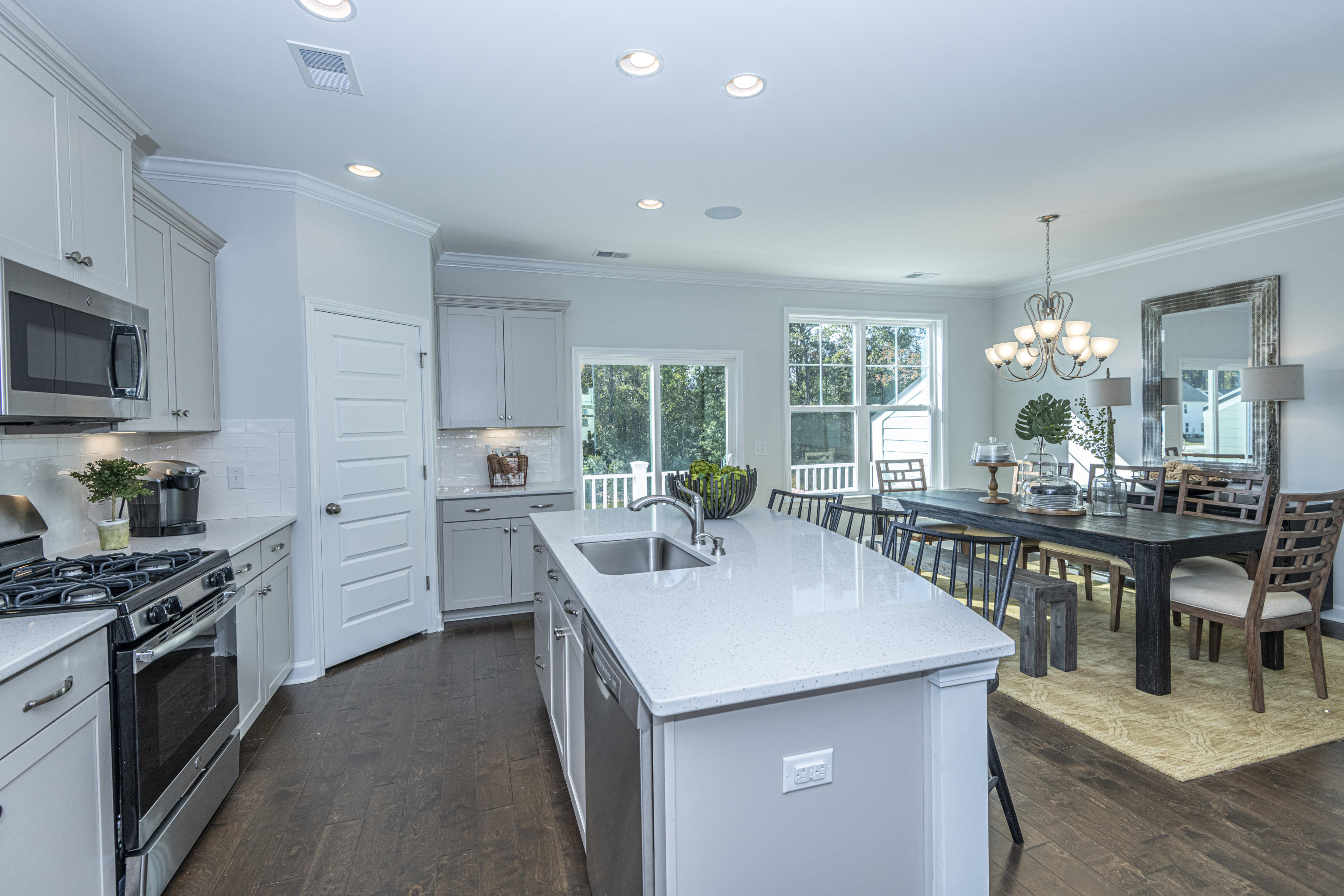1547 Moss Spring Road Mount Pleasant, SC 29466 - Photo 14 of 42 DSC_7547