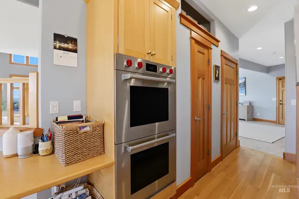 $2,600,000 | 1014 Hilby Road, Moscow, ID 83843