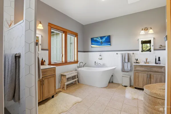 $2,600,000 | 1014 Hilby Road, Moscow, ID 83843