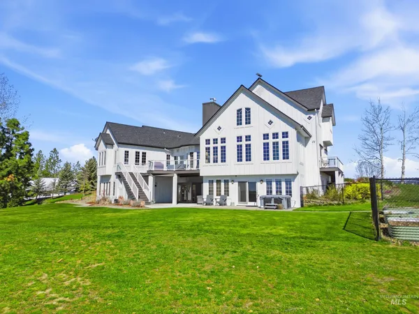 $2,600,000 | 1014 Hilby Road, Moscow, ID 83843