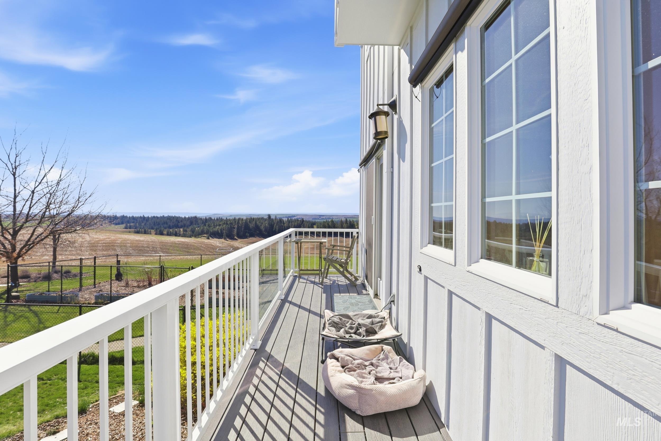 1014 Hilby Road Moscow, ID 83843 - Photo 39 of 50 Balcony with a view of rural / pastoral area