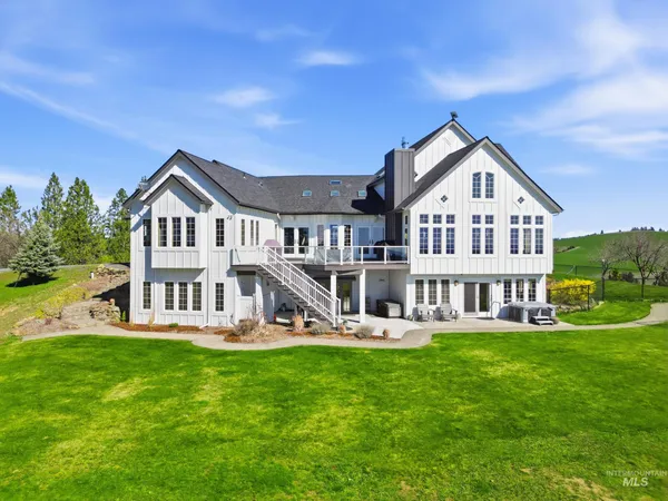 $2,600,000 | 1014 Hilby Road, Moscow, ID 83843