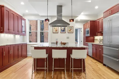 $949,000 | 34 Station Street, Unit 3, Brookline, MA 02445