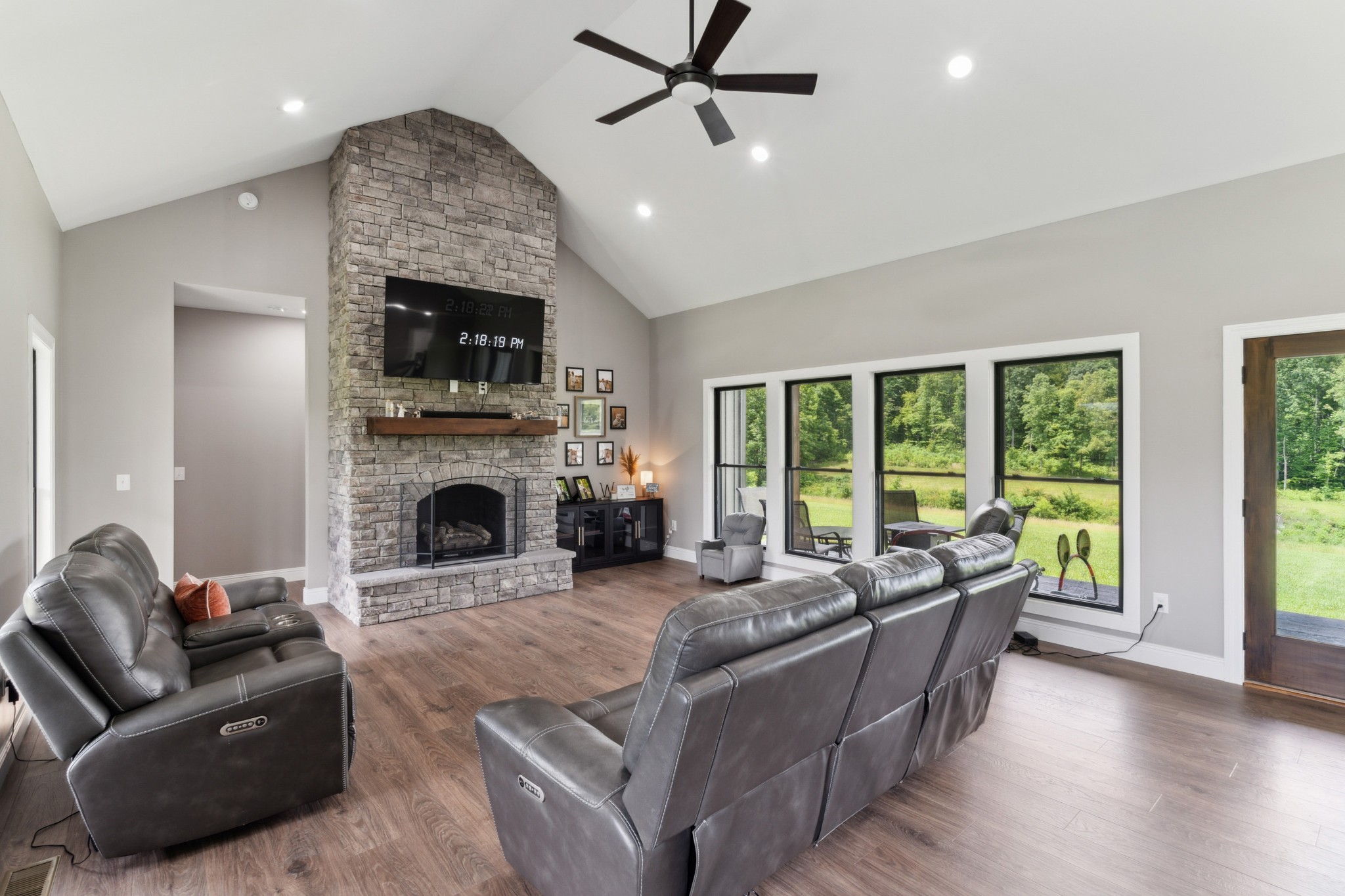 468 Olin Bean Road Red Boiling Springs, TN 37150 - Photo 3 of 45