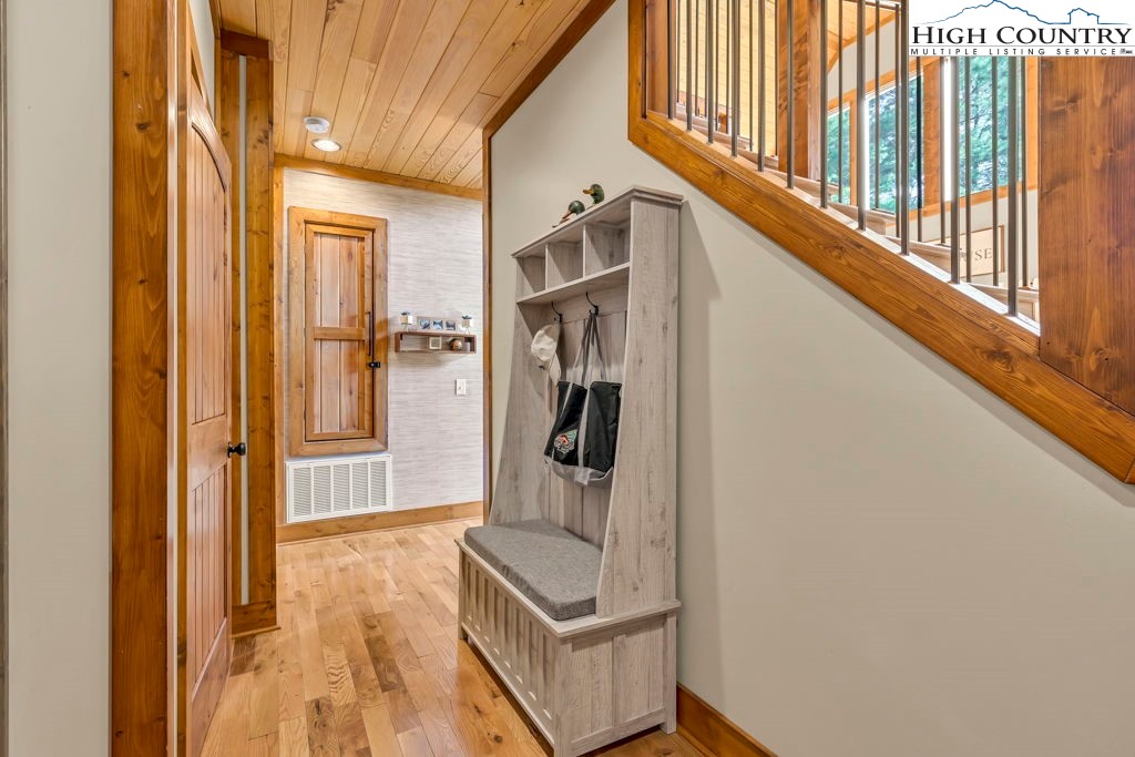 444 Riversound Road West Jefferson, NC 28694 - Photo 3 of 42 Gallery Image 3