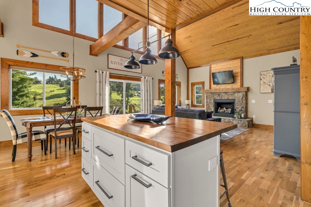 444 Riversound Road West Jefferson, NC 28694 - Photo 7 of 42 Gallery Image 7