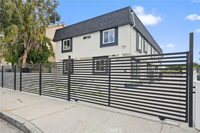 $2,295,000 | 7010 Lennox Avenue, Van Nuys, CA 91405