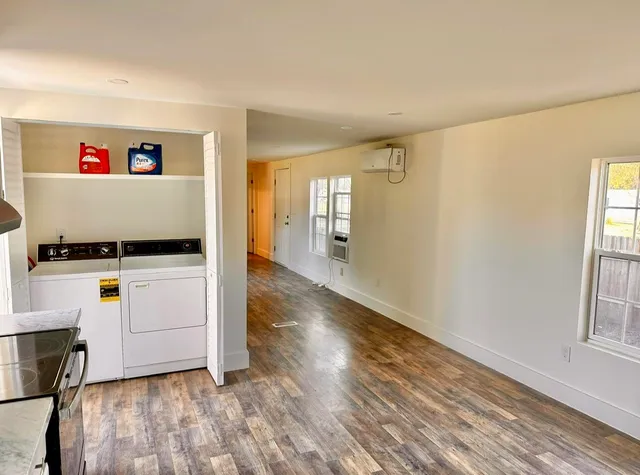 $150,000 | 114 Hollow Point Lane, Cottageville, SC 29435