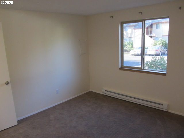 12606 Northwest Barnes Road, Unit 8 Portland, OR 97229 - Photo 20 of 31 Gallery Image 20