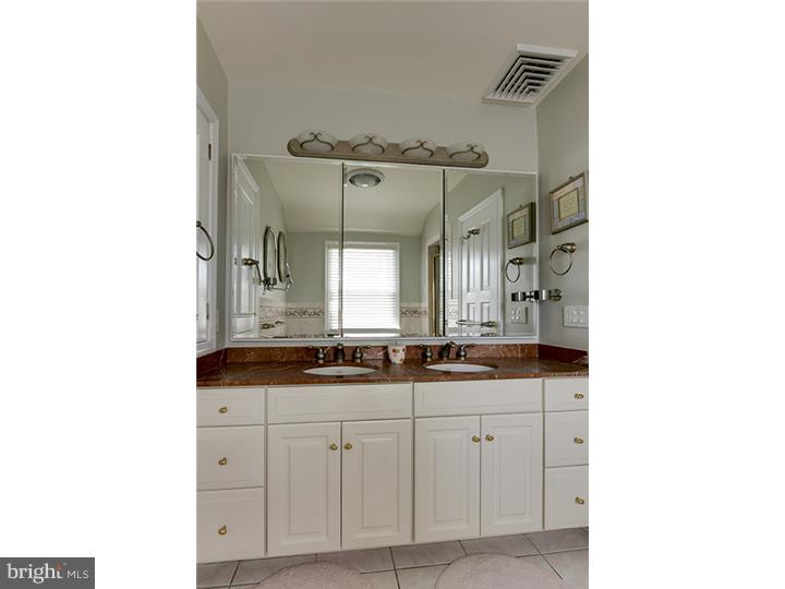 1411 Hunter Road Rydal, PA 19046 - Photo 14 of 25