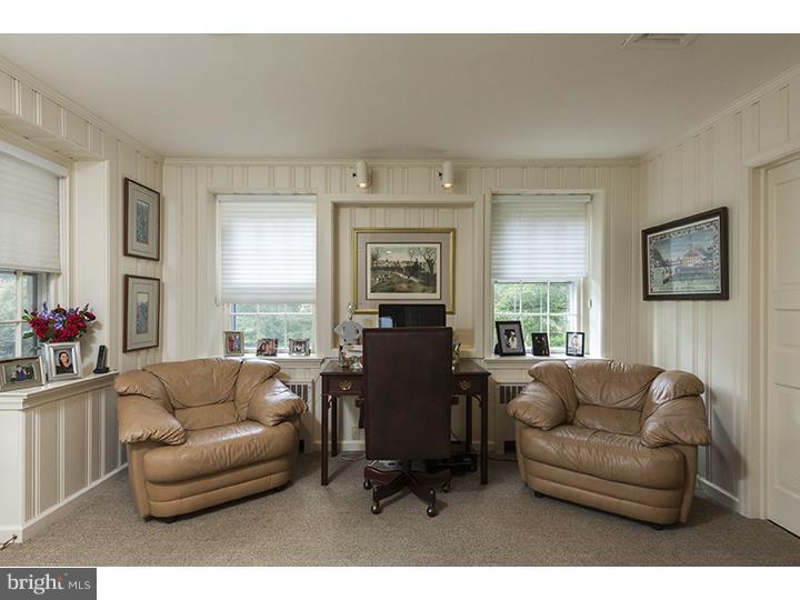 1411 Hunter Road Rydal, PA 19046 - Photo 6 of 25