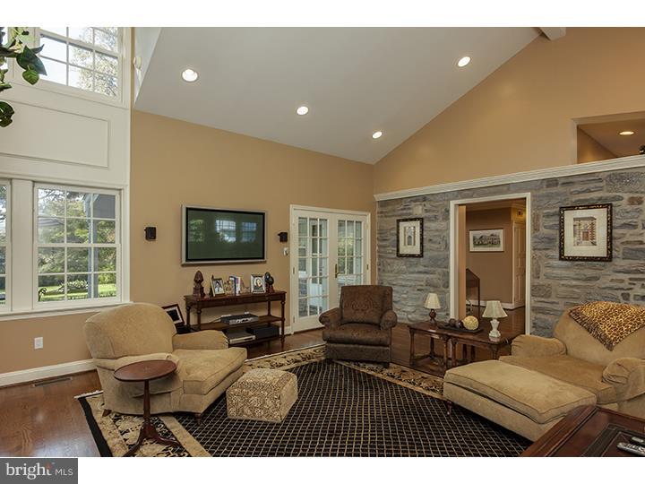 1411 Hunter Road Rydal, PA 19046 - Photo 10 of 25