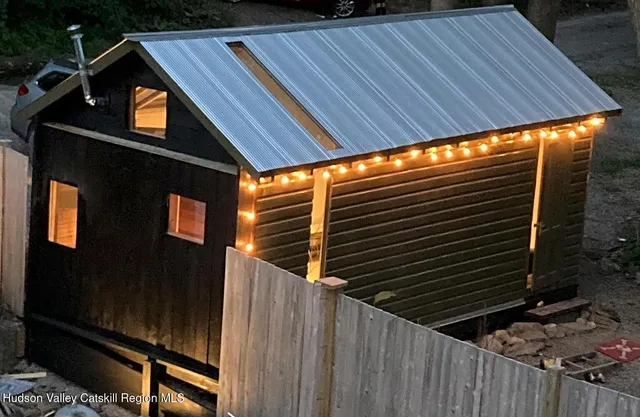 $1,950,000 | 514 State Street, Unit BET 5TH AND 6TH STREETS, Hudson, NY 12534