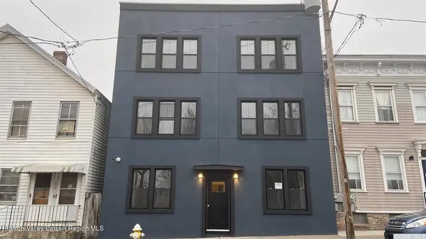 $1,950,000 | 514 State Street, Unit BET 5TH AND 6TH STREETS, Hudson, NY 12534