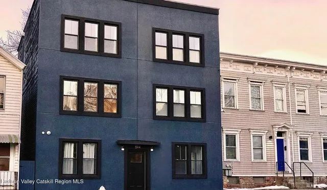 $1,950,000 | 514 State Street, Unit BET 5TH AND 6TH STREETS, Hudson, NY 12534