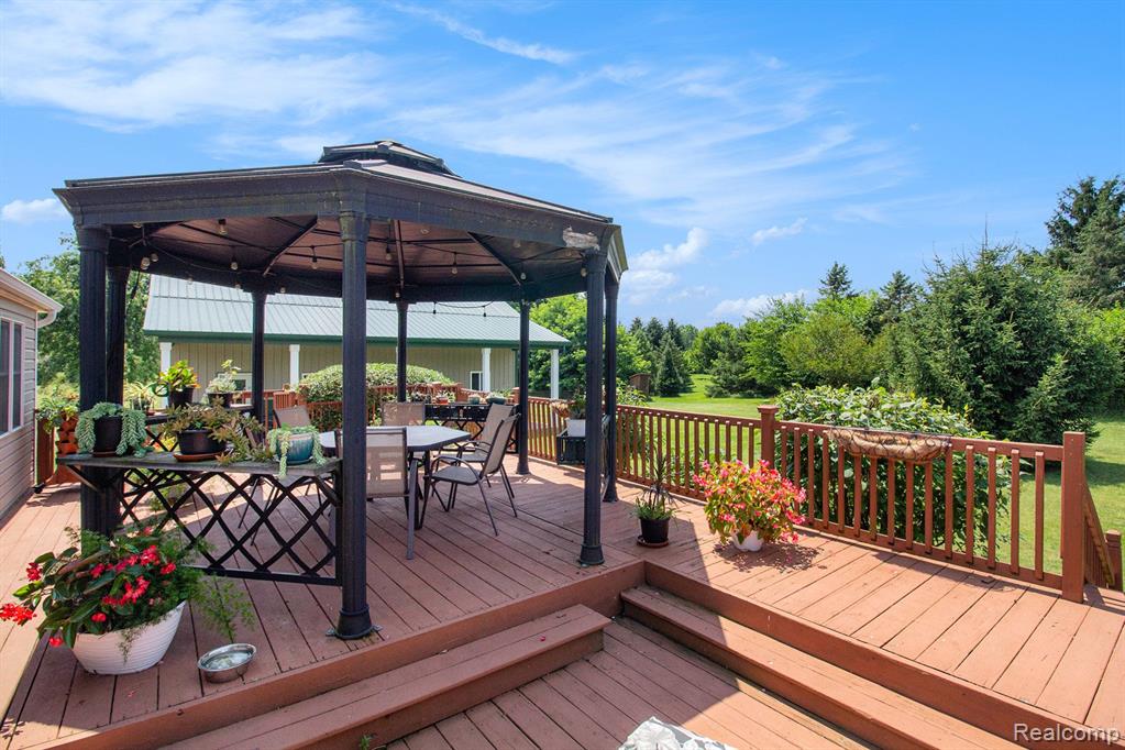 8393 Wiggins Road Howell, MI 48855 - Photo 21 of 31