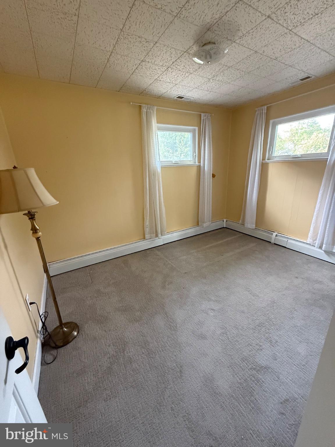 6175 Cobbs Road Alexandria, VA 22310 - Photo 19 of 23 Bright and airy room with natural light.